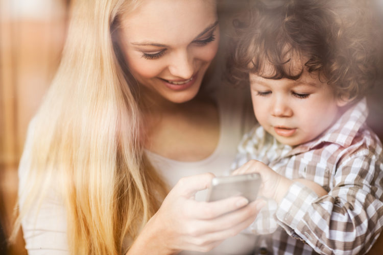 Bright by Text Brings Information About Communication Development to Parents’ Fingertips